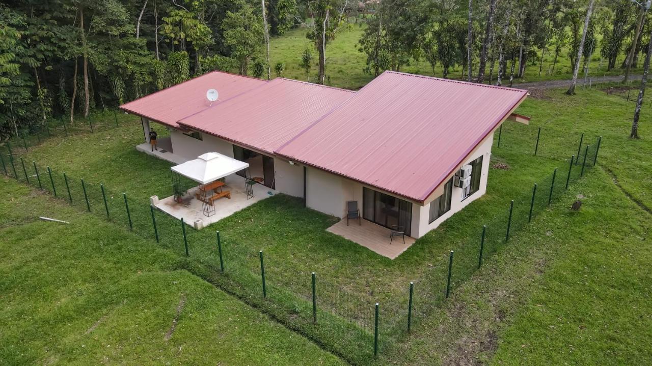 River Paradise Villa With Private Jacuzzi La Fortuna Exterior photo